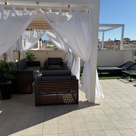 Villa Amalia 54 Torrevieja Eksteriør bilde