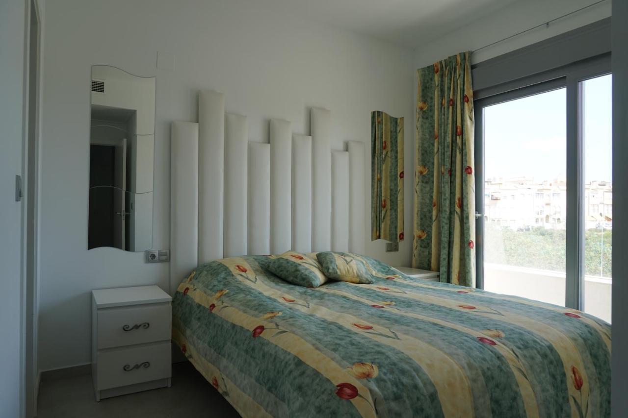 Villa Amalia 54 Torrevieja Eksteriør bilde
